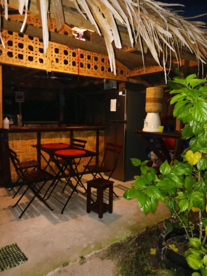Weeroona Huts Homestay Pacifico San Isidro  Eksteriør billede