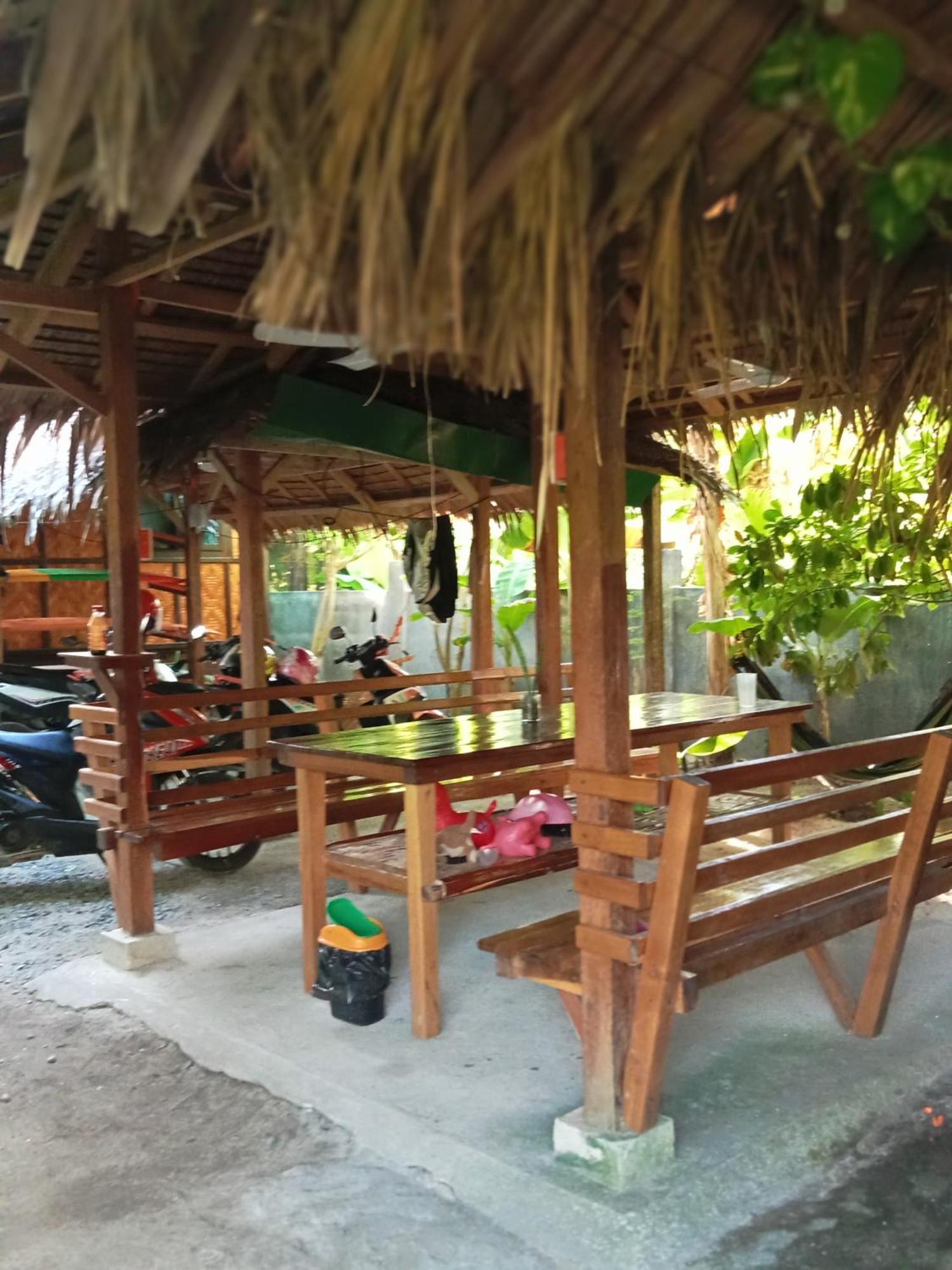 Weeroona Huts Homestay Pacifico San Isidro  Eksteriør billede