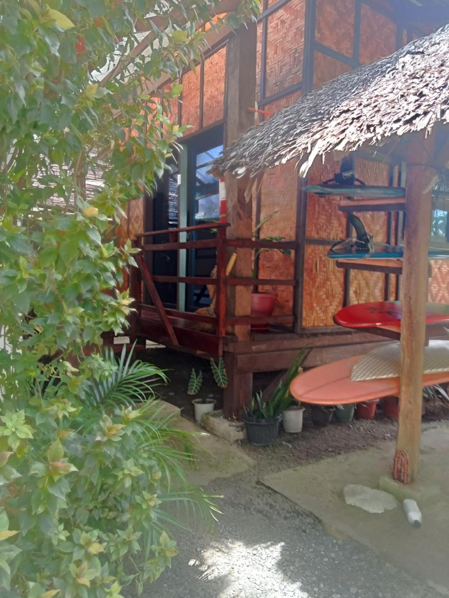 Weeroona Huts Homestay Pacifico San Isidro  Eksteriør billede